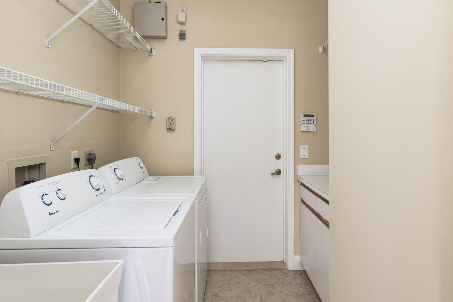 22295 Holcomb Place Boca Raton, FL 33428 - Photo 21 of 38 Laundry Room