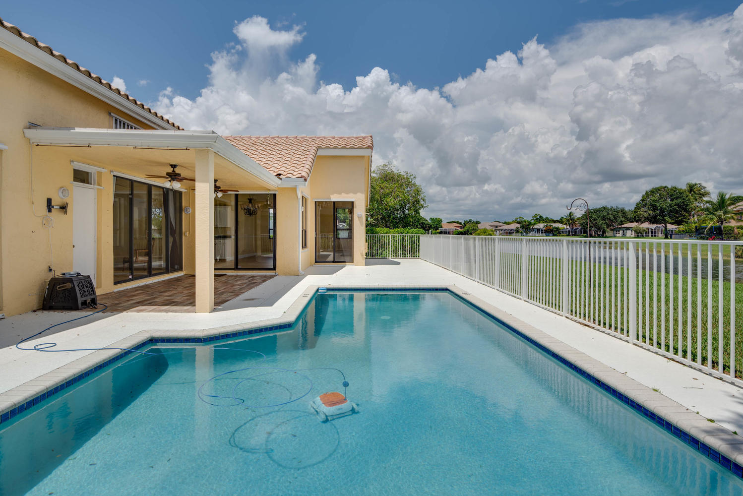 22295 Holcomb Place Boca Raton, FL 33428 - Photo 27 of 38 Pool