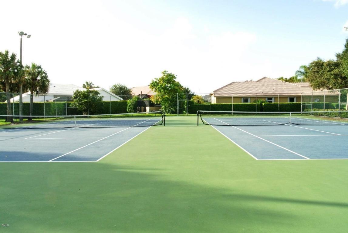 22295 Holcomb Place Boca Raton, FL 33428 - Photo 36 of 38 tennis courts