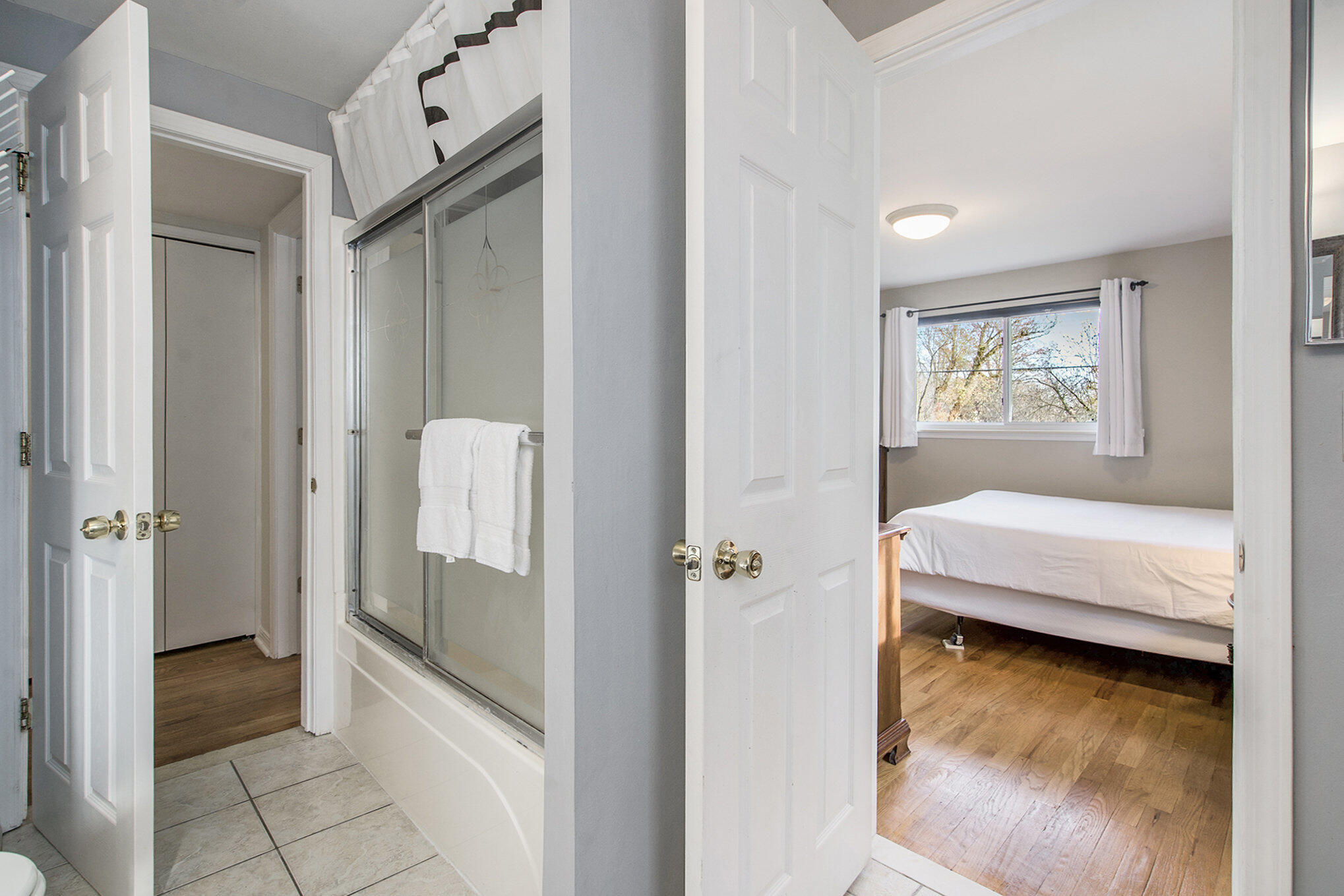 2388 Nixon Road Ann Arbor, MI 48105 - Photo 27 of 44 028_dsc07999_242