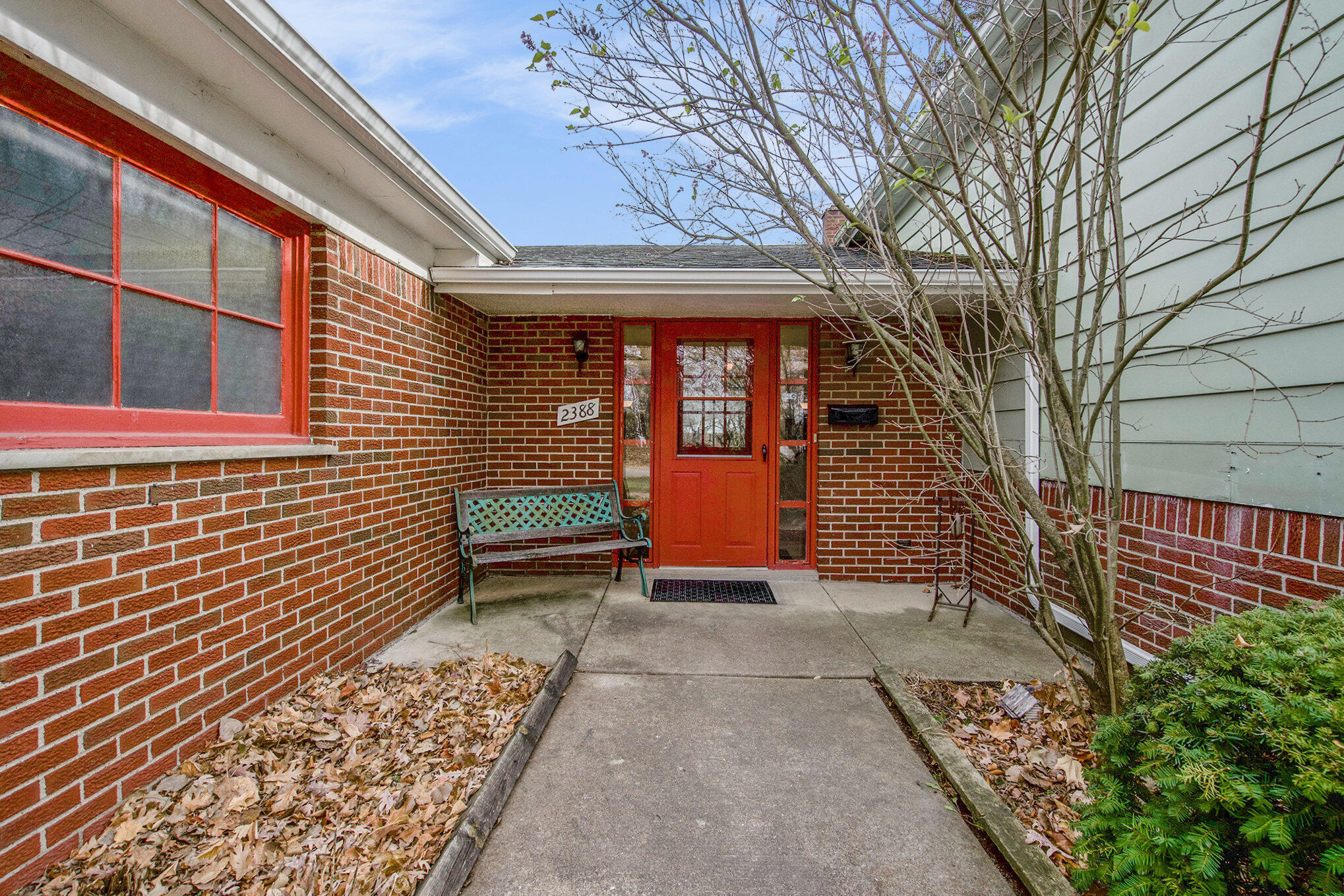 2388 Nixon Road Ann Arbor, MI 48105 - Photo 3 of 44 005_dsc08030_812