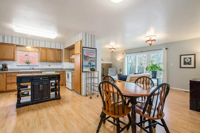 $484,000 | 2388 Nixon Road, Ann Arbor, MI 48105