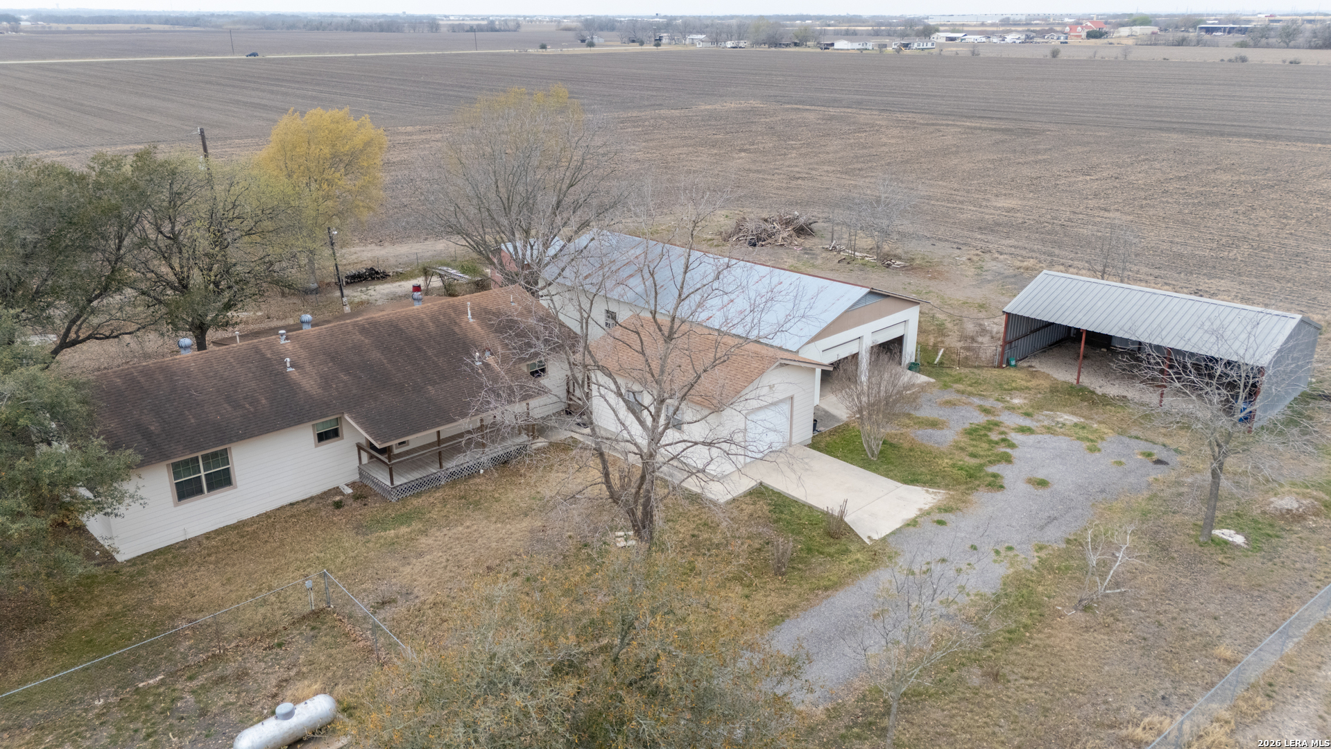 4310 Gin Road Seguin, TX 78155 - Photo 2 of 24