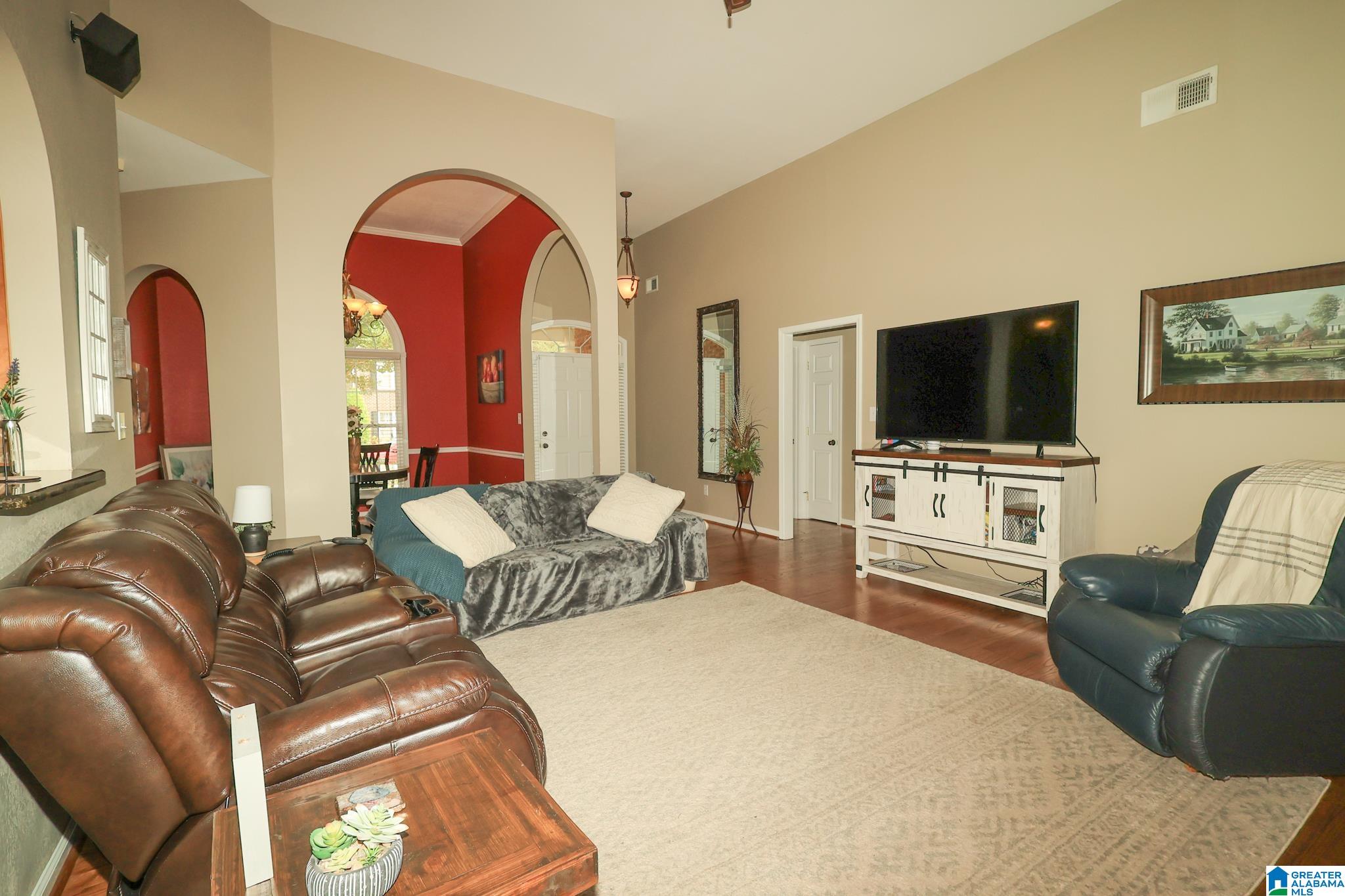 124 Cove Lane Pelham, AL 35124 - Photo 8 of 36