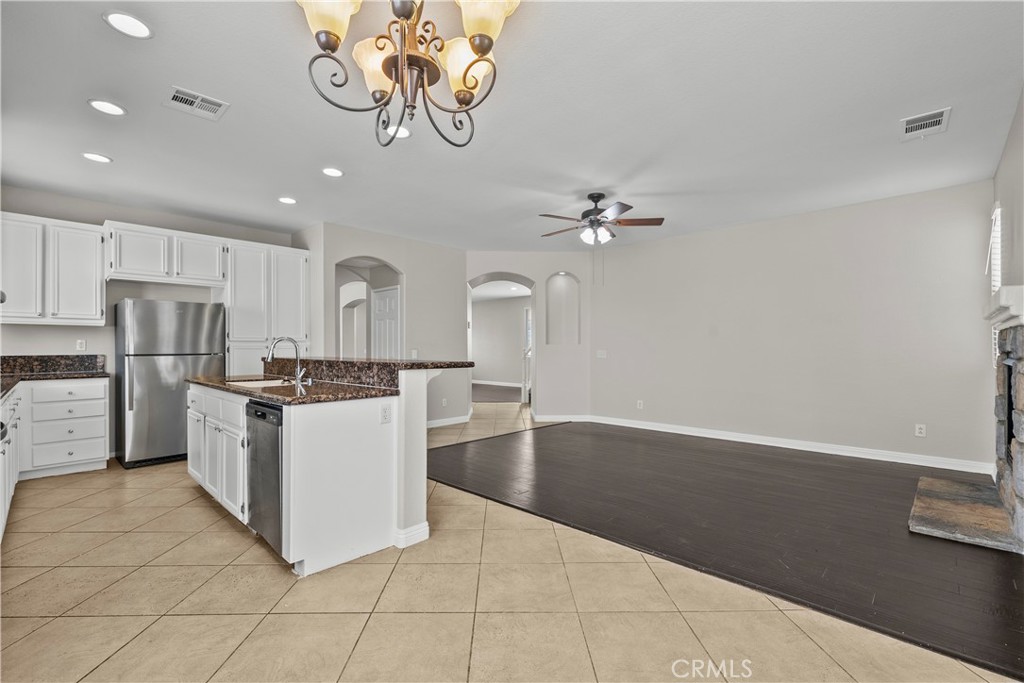 5741 Spice Street Lancaster, CA 93536 - Photo 22 of 44