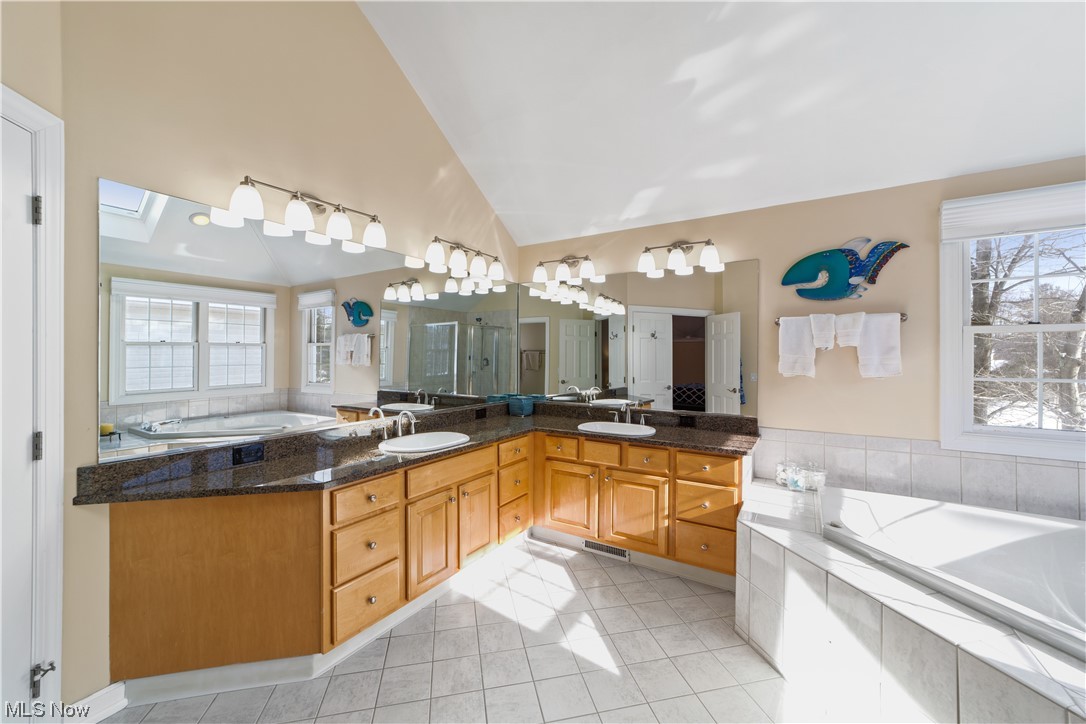 5556 High Point Road Solon, OH 44139 - Photo 17 of 34 Gallery Image 17