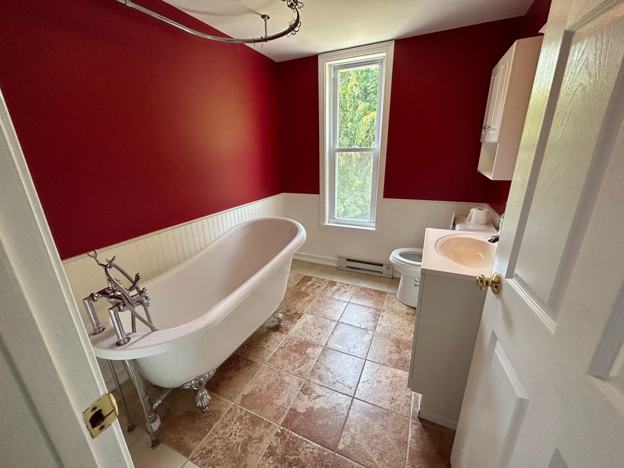 12 L Boyd Road Derry, NH 03038 - Photo 11 of 13 Gallery Image 11