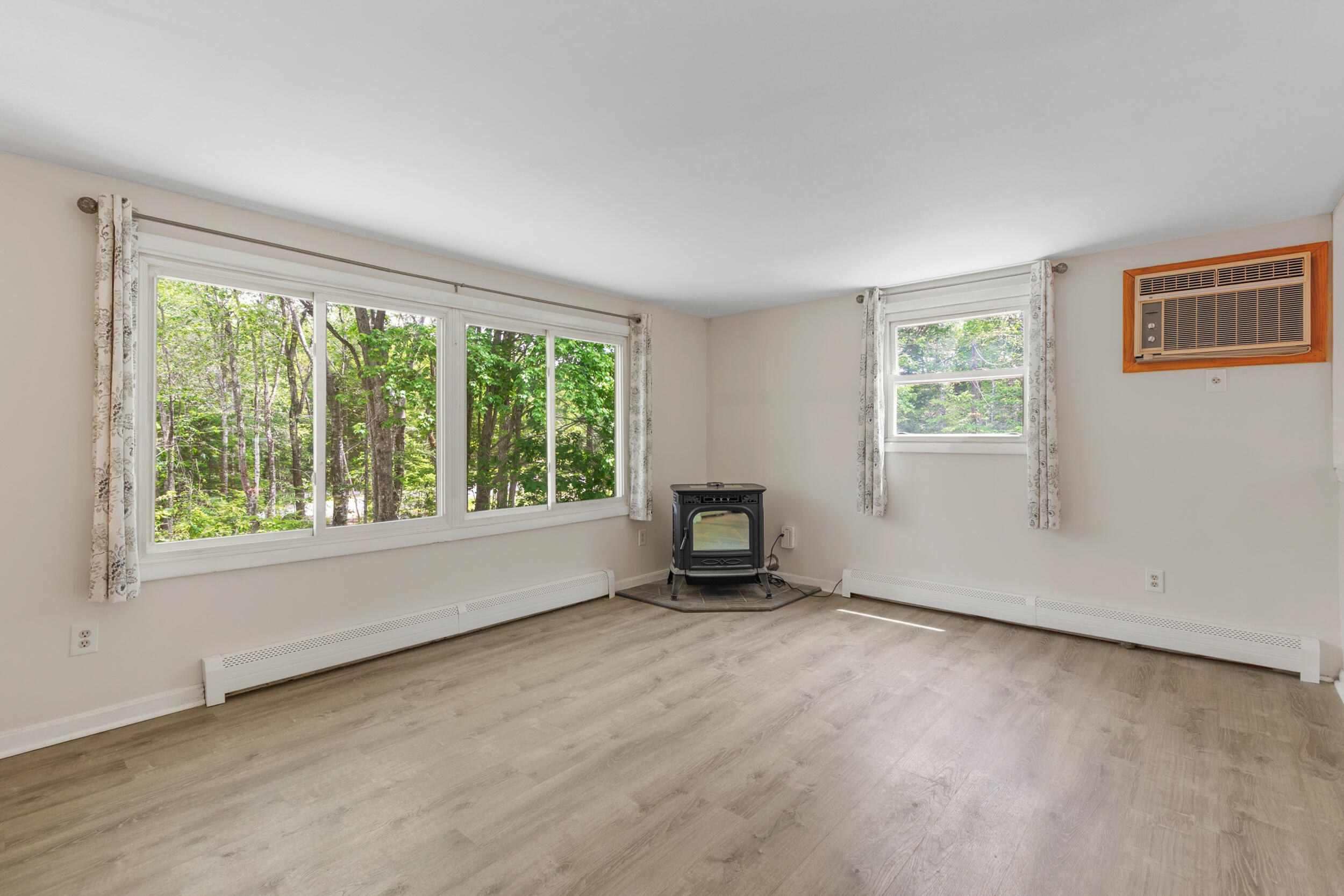81 Highland Road Standish, ME 04084 - Photo 10 of 35
