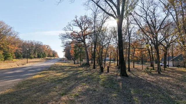 $720,000 | 126 Lakeview Trail, Mabank, TX 75147