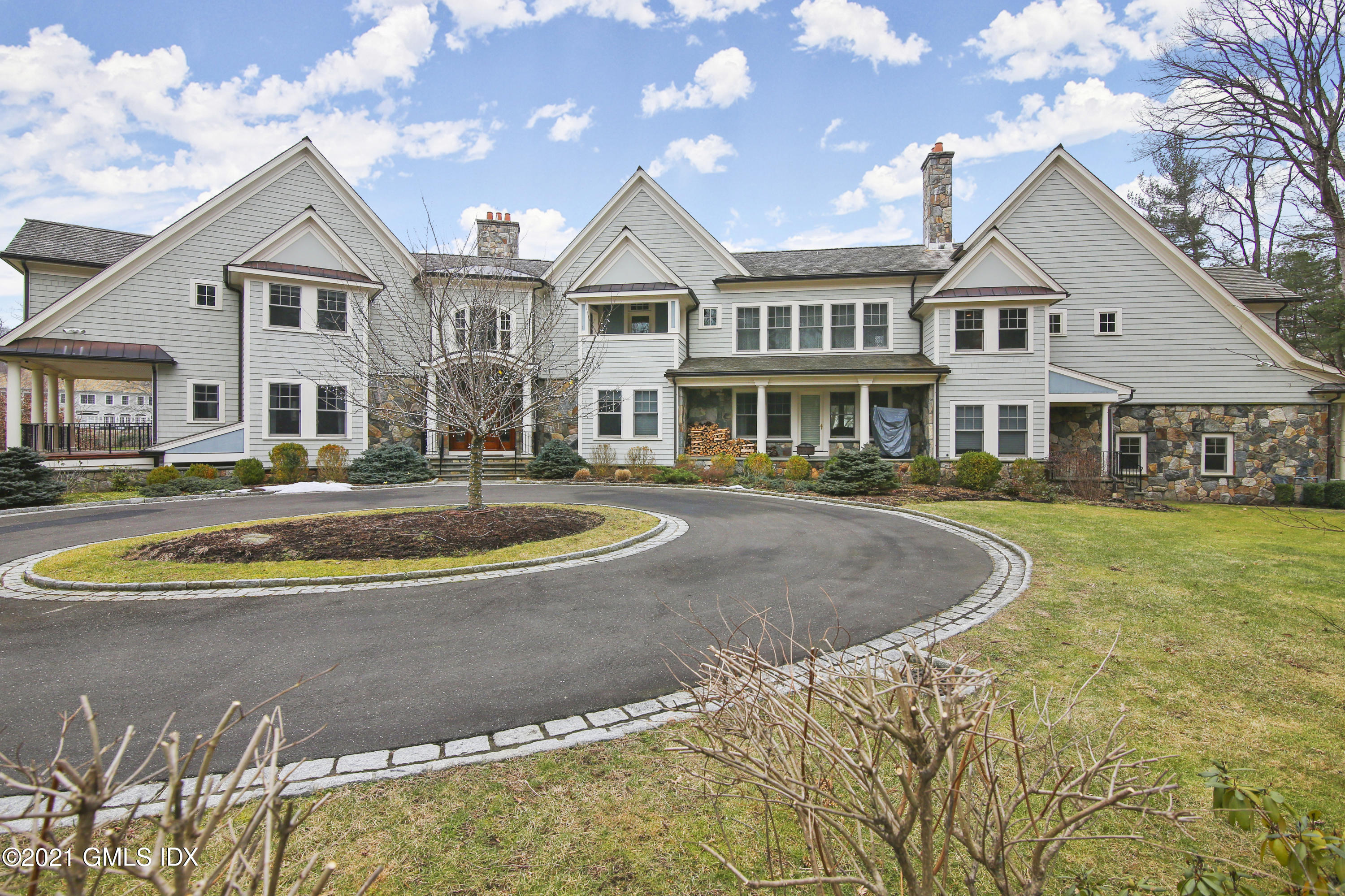 25 Beechcroft Road Greenwich, CT 06830 - Photo 1 of 12 25 Beechcroft Rd Greenwich CT-print-015-