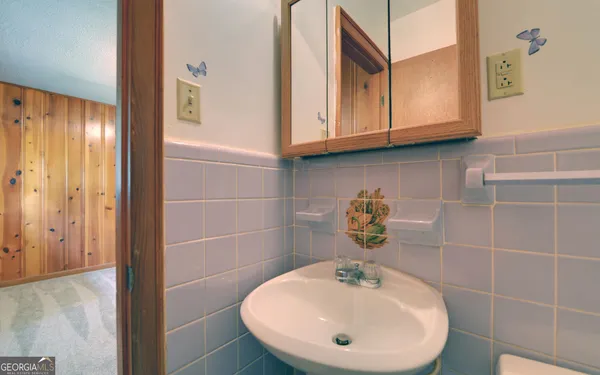 $265,000 | 586 Collins Road, Toccoa, GA 30577