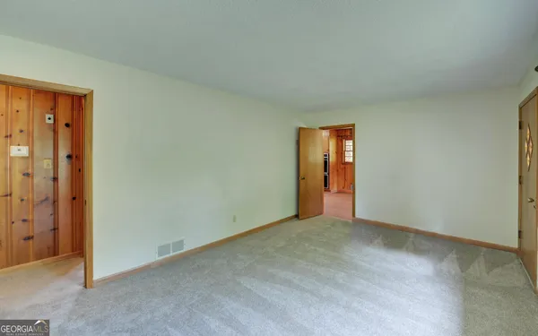 $265,000 | 586 Collins Road, Toccoa, GA 30577