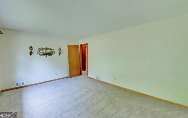 $265,000 | 586 Collins Road, Toccoa, GA 30577