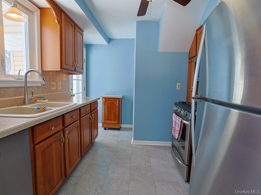 5 Oxford Road Goshen, NY 10924 - Photo 9 of 41