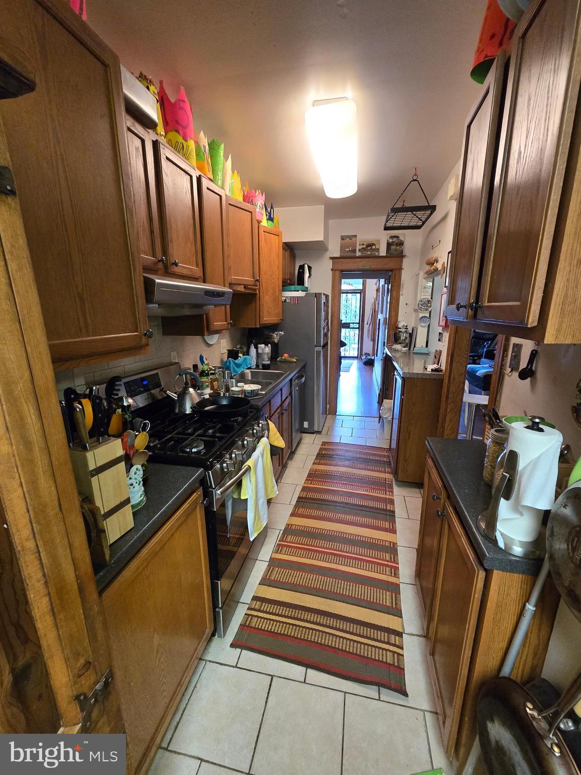 1319 E Street Northeast Washington, DC 20002 - Photo 2 of 11