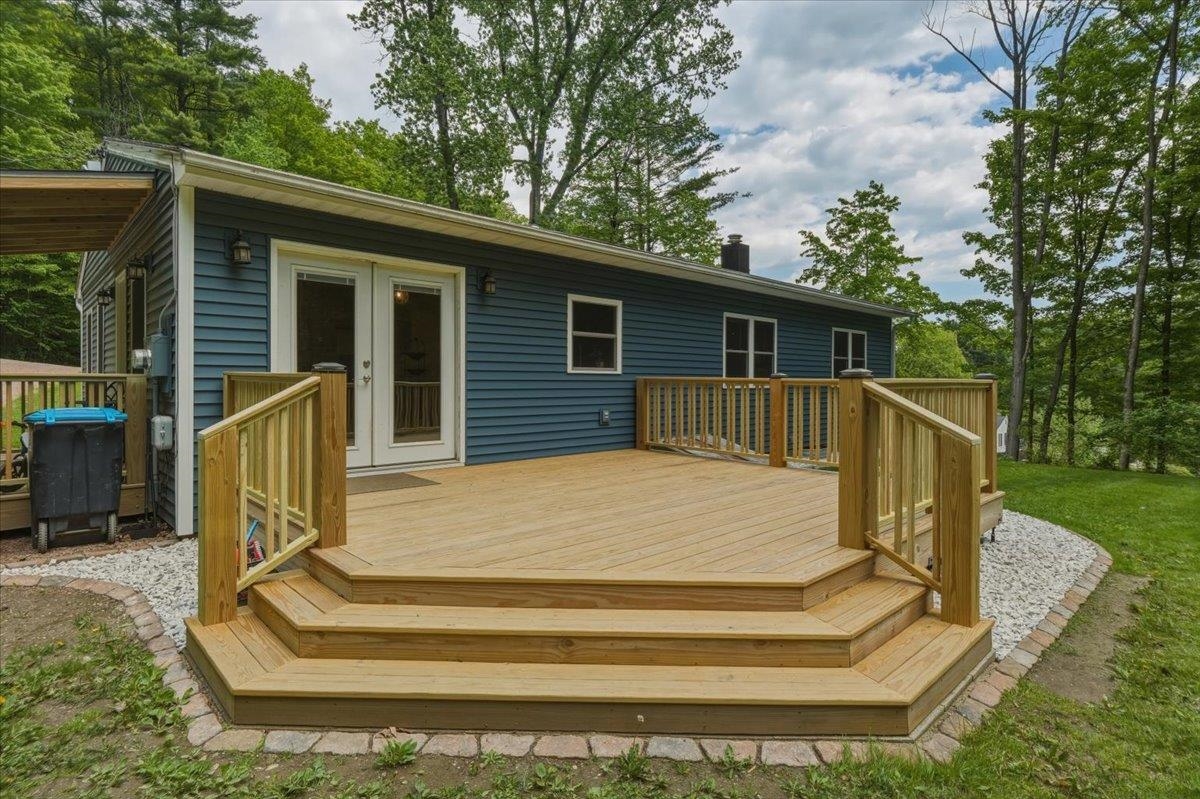 207 Camp Kiniya Road Colchester, VT 05446 - Photo 22 of 35