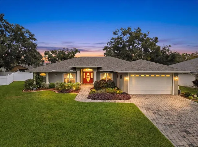 $414,900 | 204 Bentley Oaks Boulevard, Auburndale, FL 33823