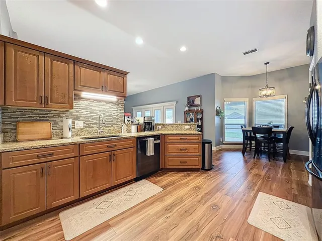 $414,900 | 204 Bentley Oaks Boulevard, Auburndale, FL 33823