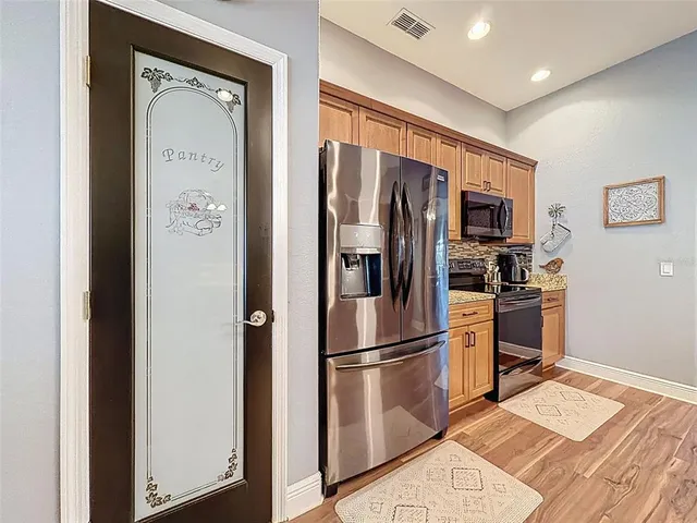 $414,900 | 204 Bentley Oaks Boulevard, Auburndale, FL 33823