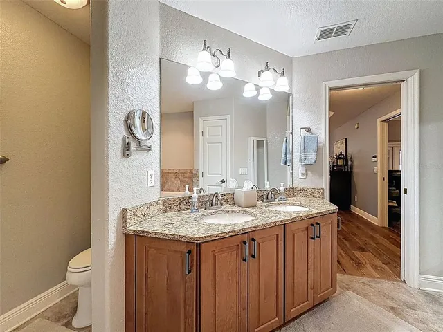 $414,900 | 204 Bentley Oaks Boulevard, Auburndale, FL 33823