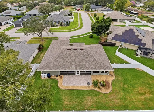 $414,900 | 204 Bentley Oaks Boulevard, Auburndale, FL 33823