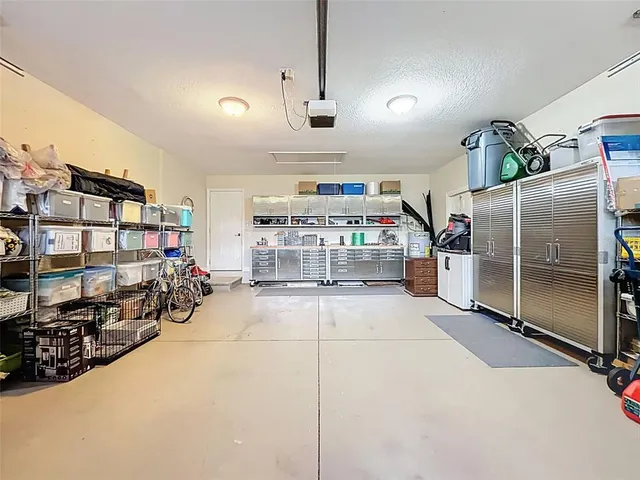 $414,900 | 204 Bentley Oaks Boulevard, Auburndale, FL 33823