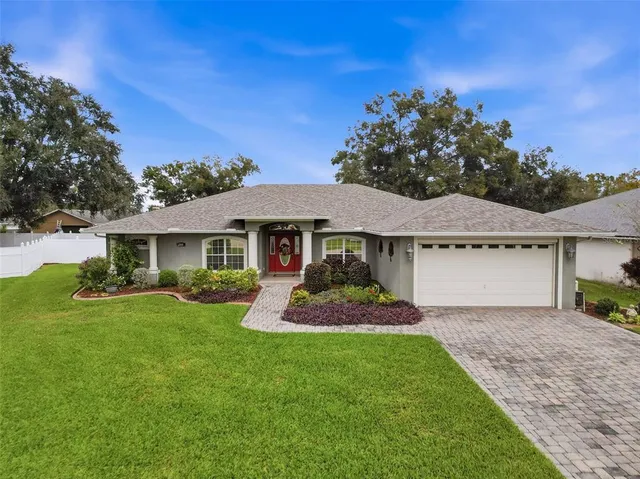 $414,900 | 204 Bentley Oaks Boulevard, Auburndale, FL 33823