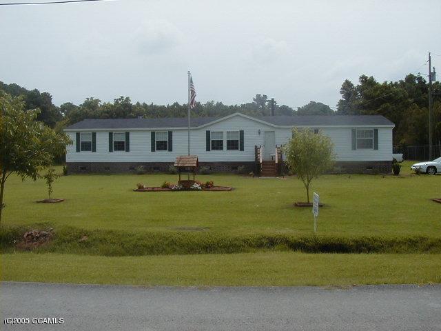 127 Ferry Dock Road Gloucester, NC 28528 - Photo 1 of 4 Home near Harker''s Island