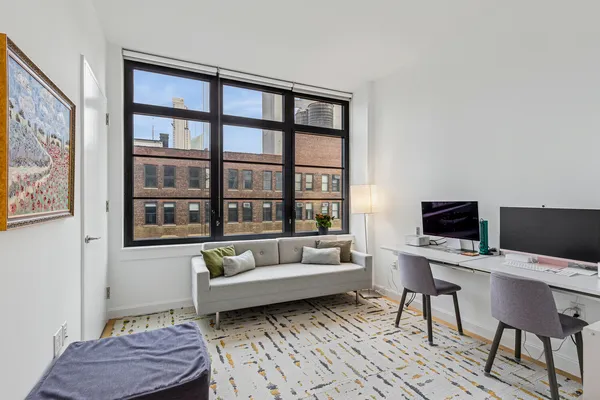 $2,350,000 | 50 West 30th Street, Unit 17B | NoMad
