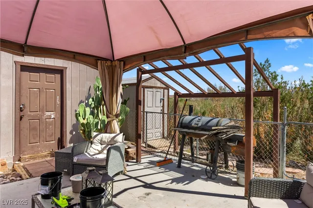 $340,000 | 516 White Domes Drive, Overton, NV 89040