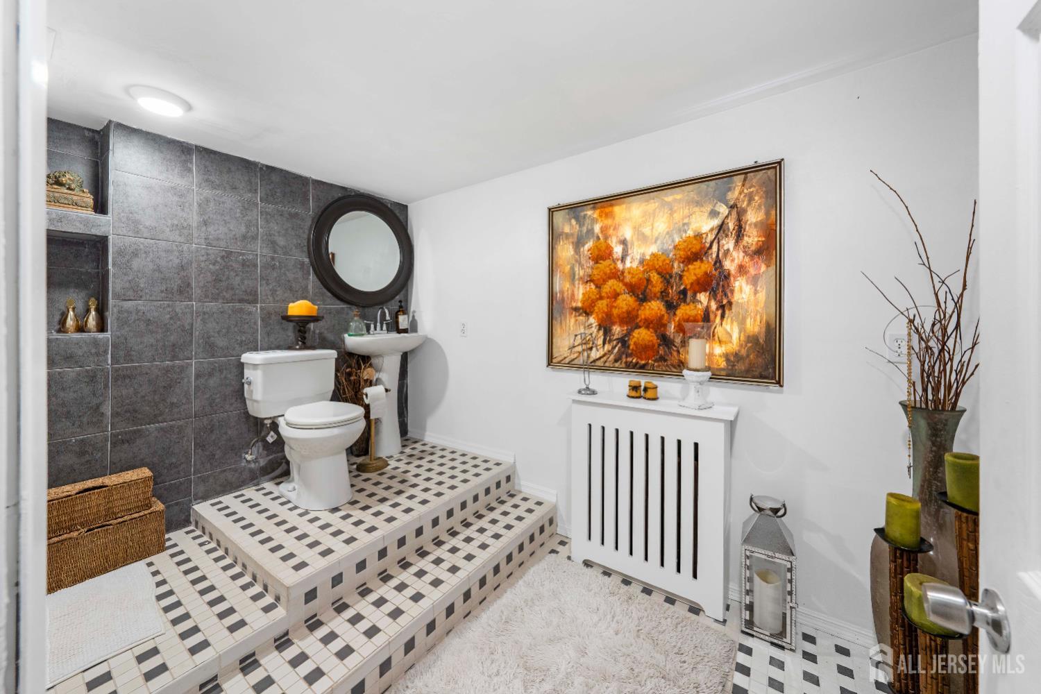 101 Weston Road Somerset, NJ 08873 - Photo 20 of 32 a living room with furniture a rug and a window