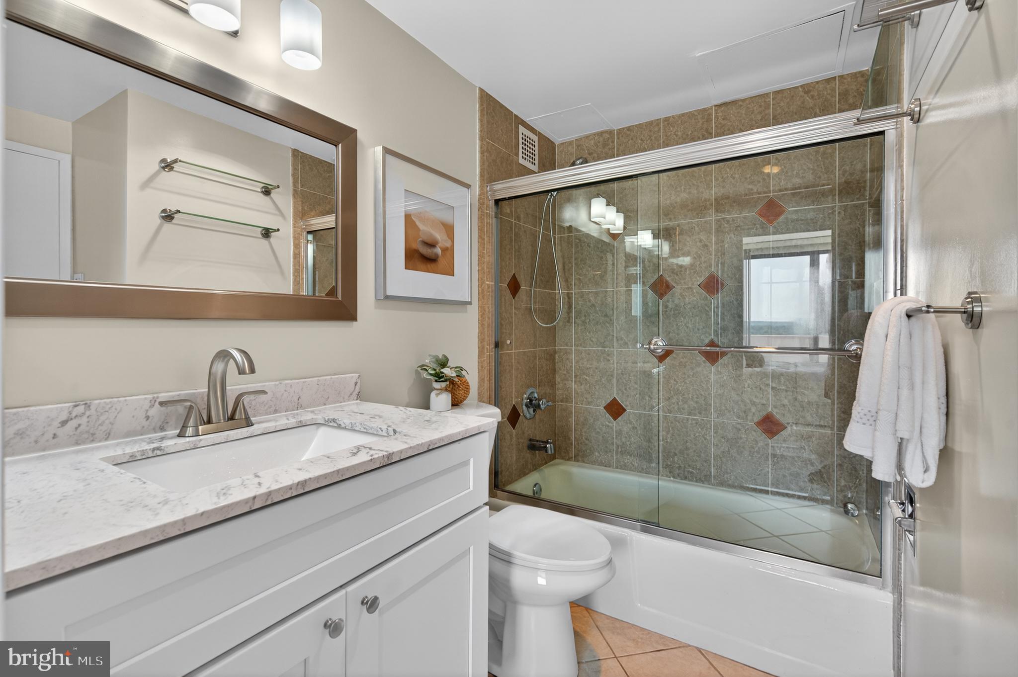 4141 North Henderson Road, Unit 1209 Arlington, VA 22203 - Photo 18 of 44 Renovated Bath