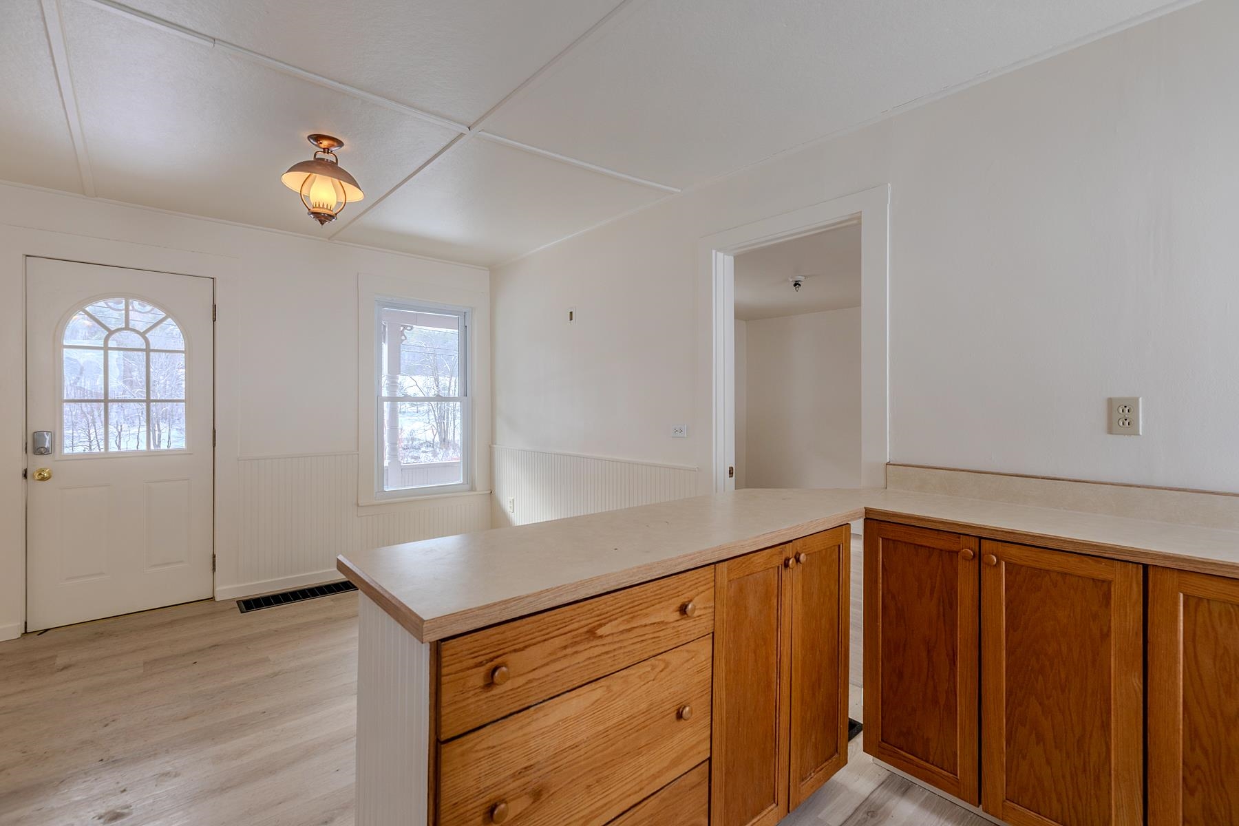 5798 West Woodstock Road Woodstock, VT 05091 - Photo 19 of 52