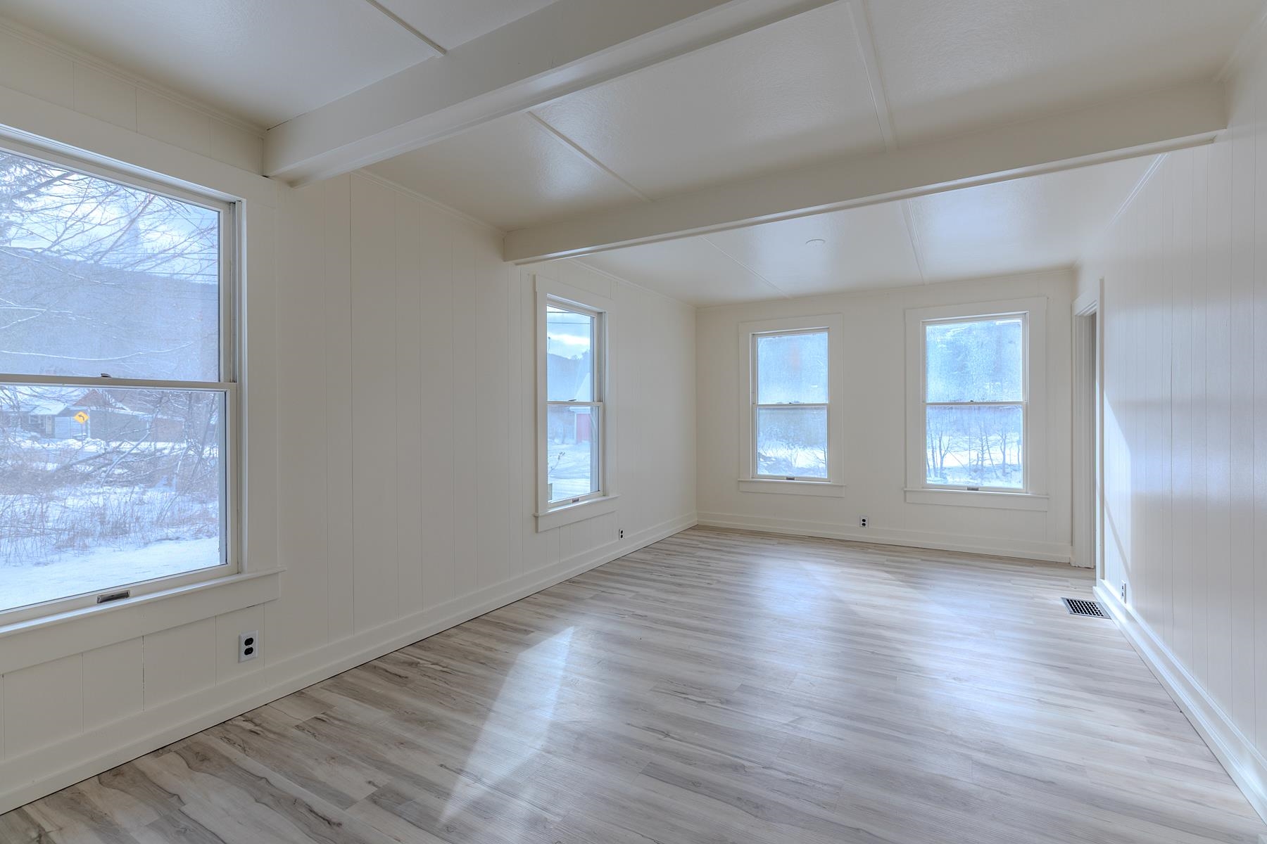 5798 West Woodstock Road Woodstock, VT 05091 - Photo 21 of 50