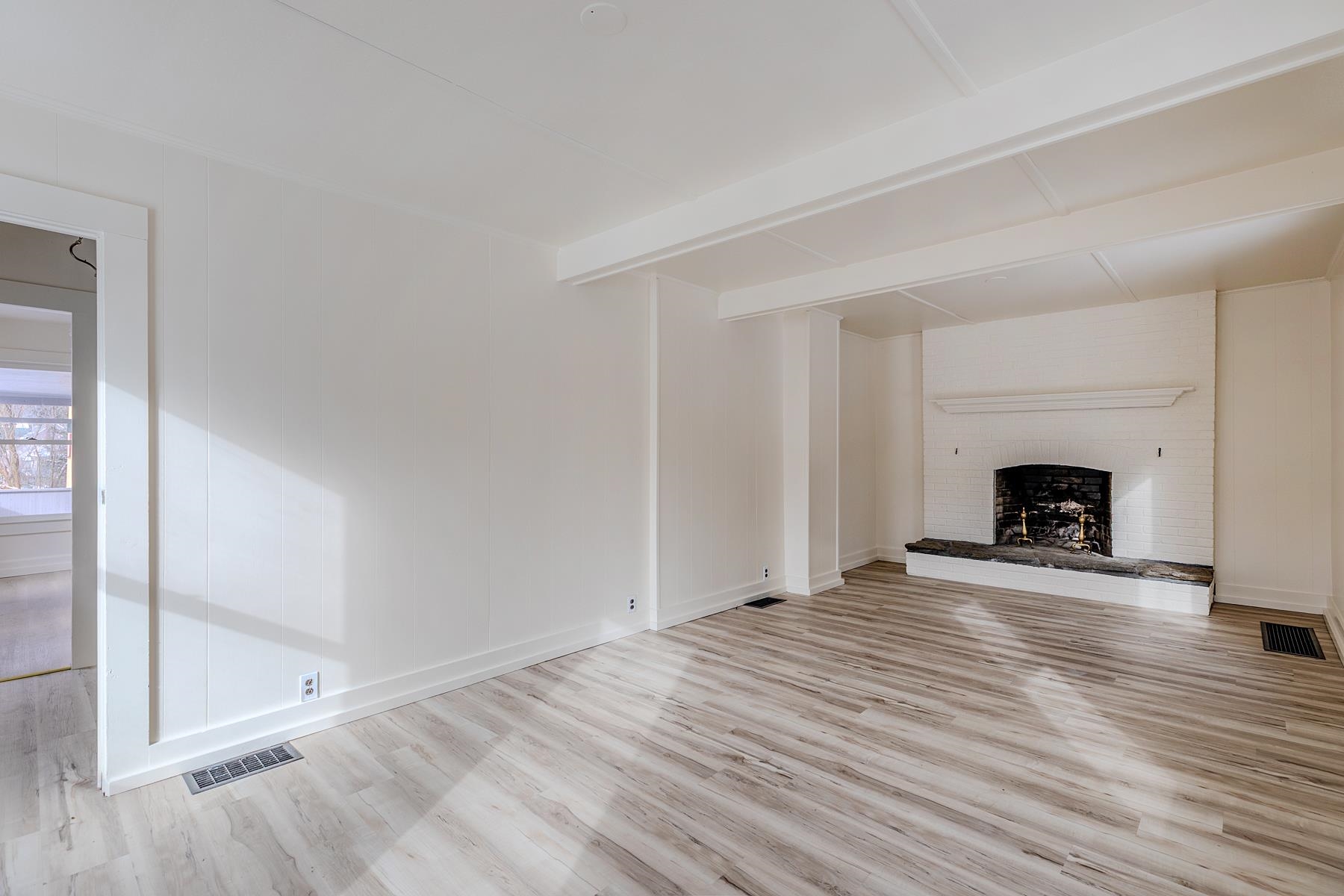 5798 West Woodstock Road Woodstock, VT 05091 - Photo 24 of 50