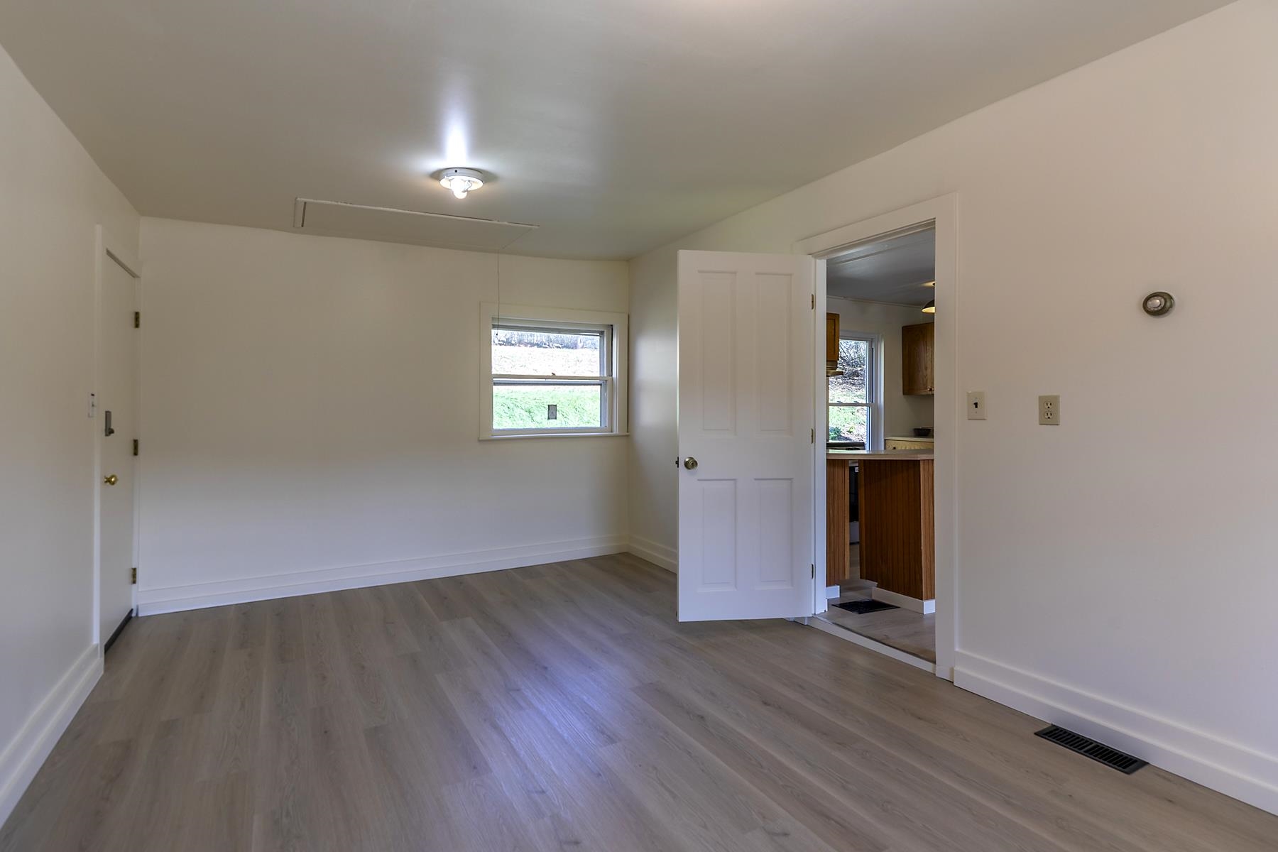 5798 West Woodstock Road Woodstock, VT 05091 - Photo 26 of 50