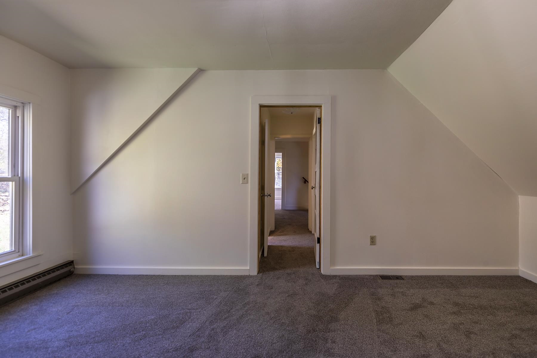 5798 West Woodstock Road Woodstock, VT 05091 - Photo 33 of 50