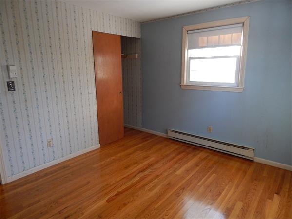 115 Crosby Road Marlborough, MA 01752 - Photo 6 of 18 Gallery Image 6
