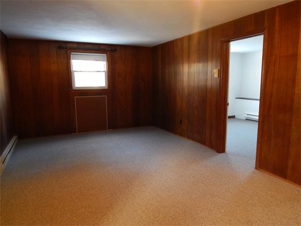 115 Crosby Road Marlborough, MA 01752 - Photo 7 of 18 Gallery Image 7