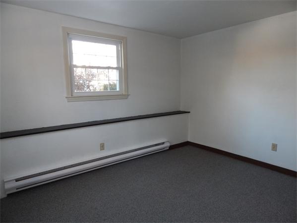 115 Crosby Road Marlborough, MA 01752 - Photo 9 of 18 Gallery Image 9