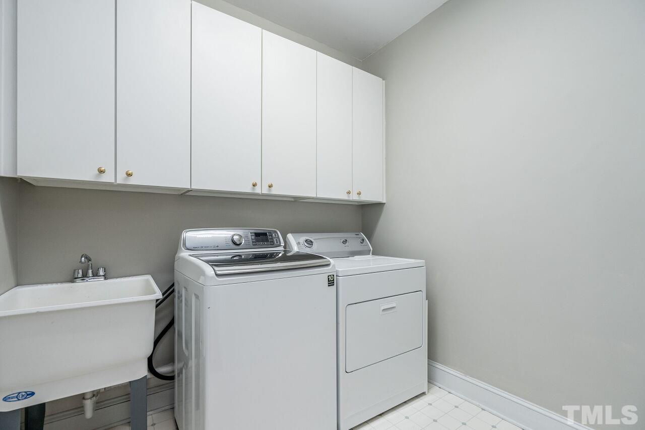 7812 Housewren Place Raleigh, NC 27613 - Photo 15 of 30 Gallery Image 15