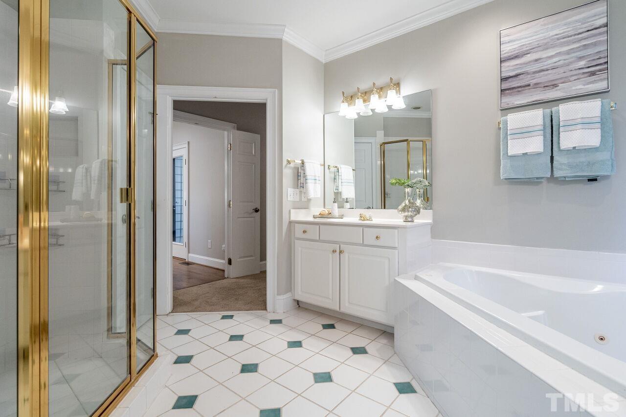 7812 Housewren Place Raleigh, NC 27613 - Photo 19 of 30 Gallery Image 19