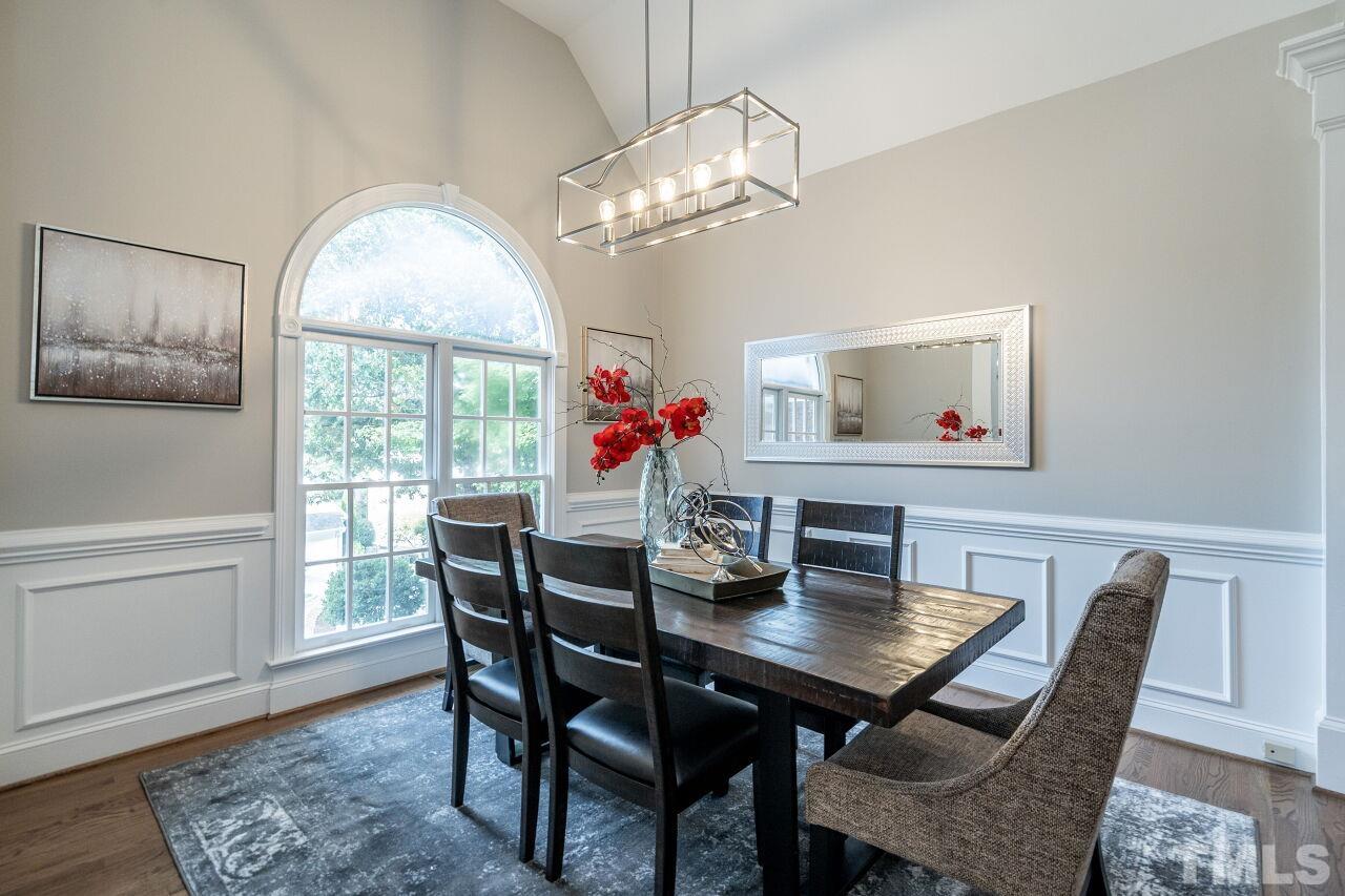 7812 Housewren Place Raleigh, NC 27613 - Photo 4 of 30 Gallery Image 4