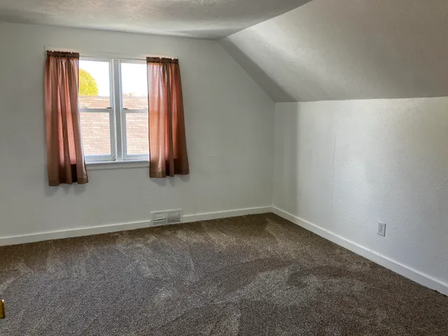 $114,900 | 2315 Green Street, Rockford, IL 61102