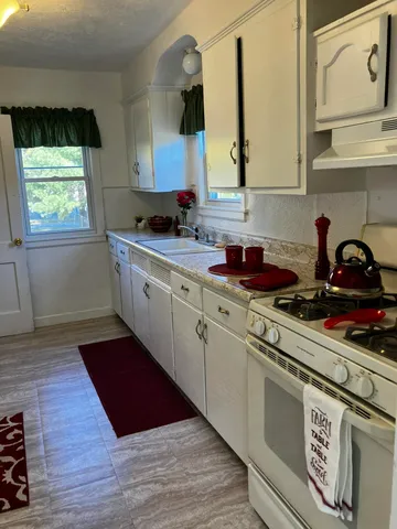 $114,900 | 2315 Green Street, Rockford, IL 61102