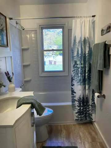 $114,900 | 2315 Green Street, Rockford, IL 61102