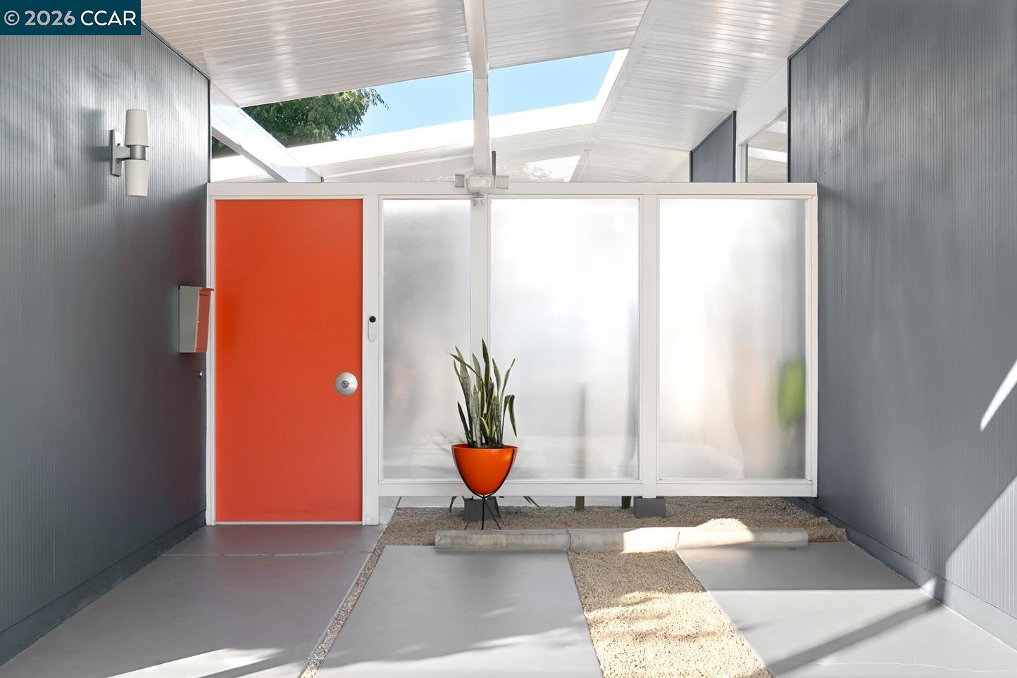 4095 Phoenix Street Concord, CA 94521 - Photo 4 of 58