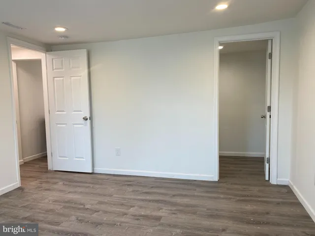 $1,695 | 920 Young Street, New Castle, DE 19720