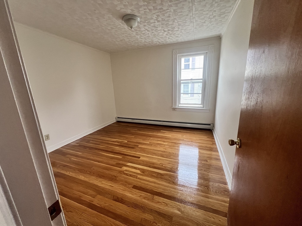 212 Brightman Street Fall River, MA 02720 - Photo 7 of 13
