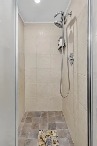 $1,049,900 | 1884 Southpointe Drive, Sarasota, FL 34231